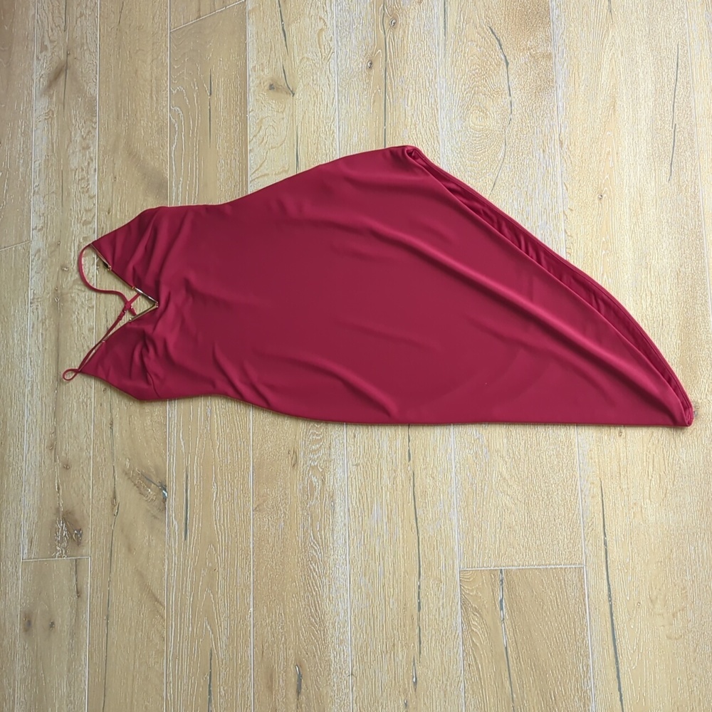 NWOT sexy dress by bebe VALENTINES <3